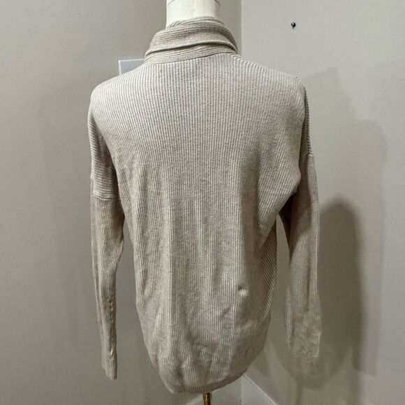 Abercrombie &‎ Fitch Cardigan Womens Small Beige Long Sleeve Open Front - Picture 2 of 3